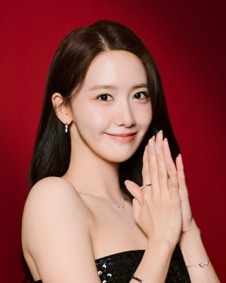 GG_-_Yoona_-_Qeelin_2024_282029.jpg