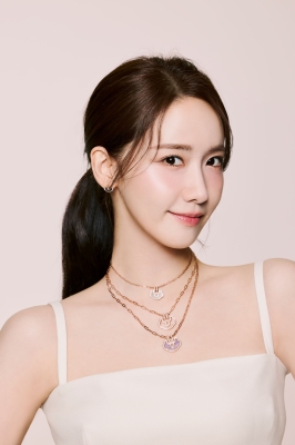 GG_-_Yoona_-_Qeelin_2024_283229.jpg